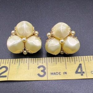 Vintage 1950’s Japan Cluster Bead Earrings